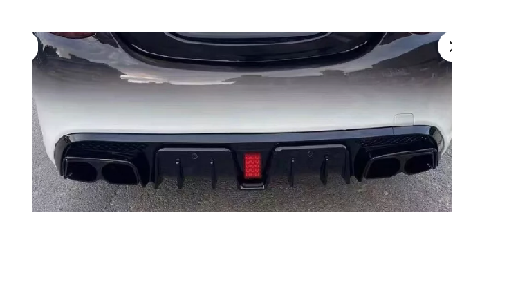 W205 4DR REAR DIFFUSER BRABUS STYLE WITH TIPS GLOSS BLACK