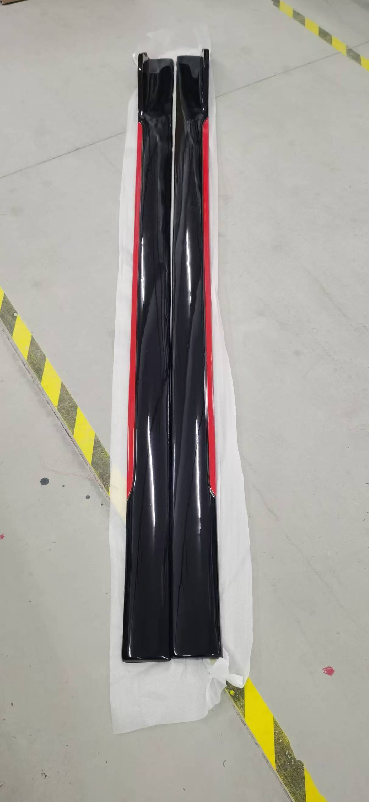 UNIVERSAL TYPE B SIDE SKIRT G/B